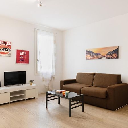 Appartement Easylife - Stile E Comfort Sui Navigli à Milan Extérieur photo