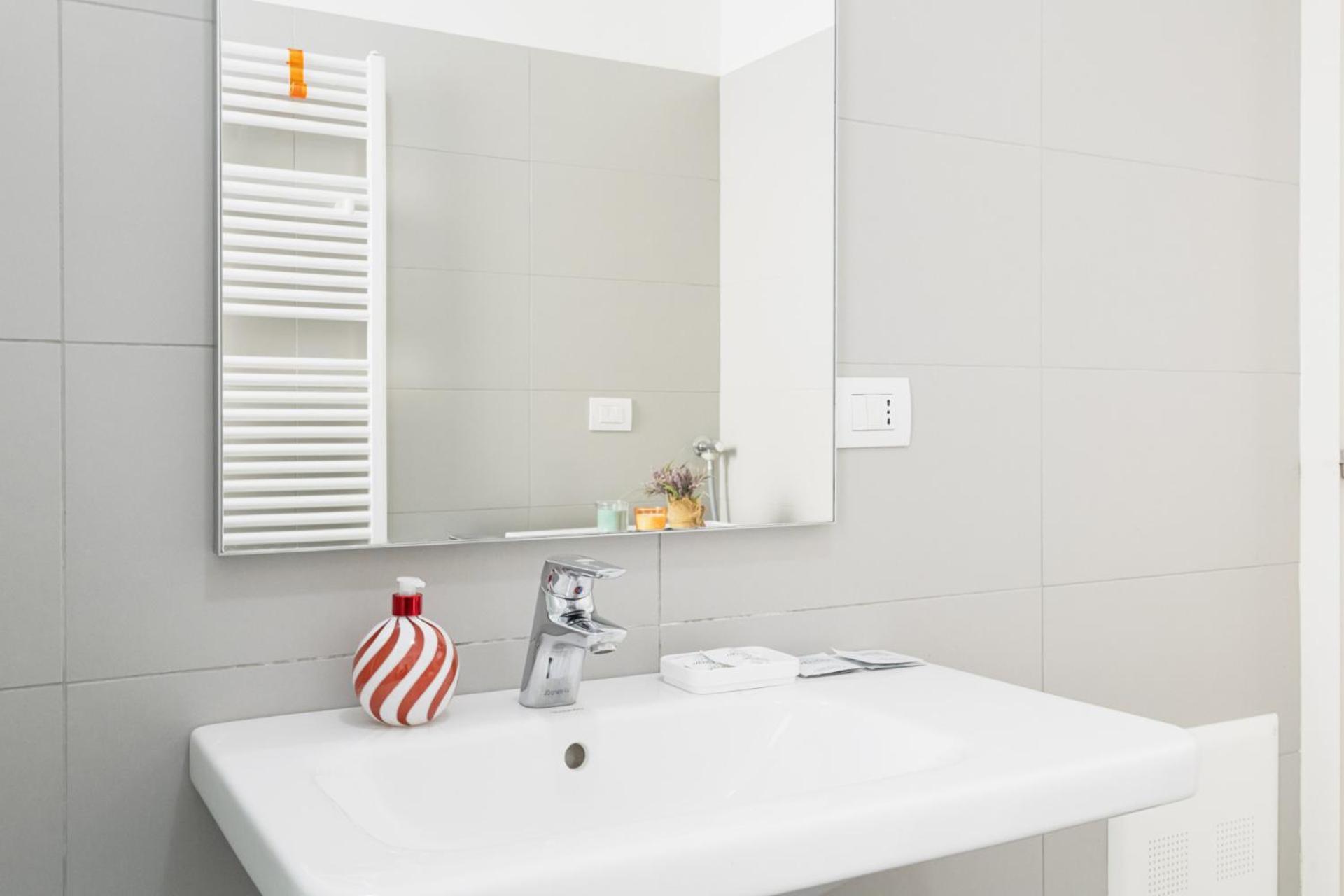 Appartement Easylife - Stile E Comfort Sui Navigli à Milan Extérieur photo